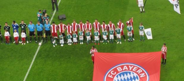 Bayern Munich line up ahead of a game Bayern Munich line up ahead of a game