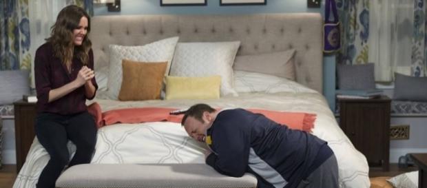 How Donna died on "Kevin Can Wait" season 2 will not be revealed, producers said. ~ Facebook/KevinCanWait How Donna died on "Kevin Can Wait" season 2 will not be revealed, producers said. ~ Facebook/KevinCanWait