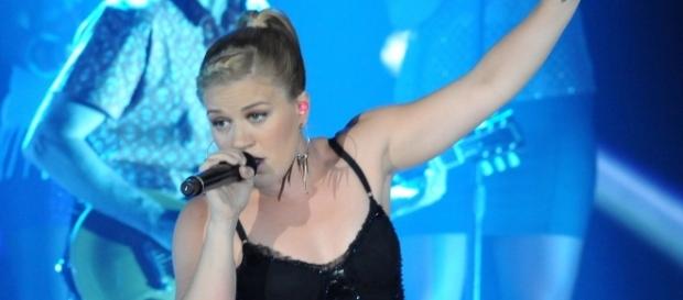 Kelly Clarkson The Cosmopolitan via Flickr Kelly Clarkson The Cosmopolitan via Flickr