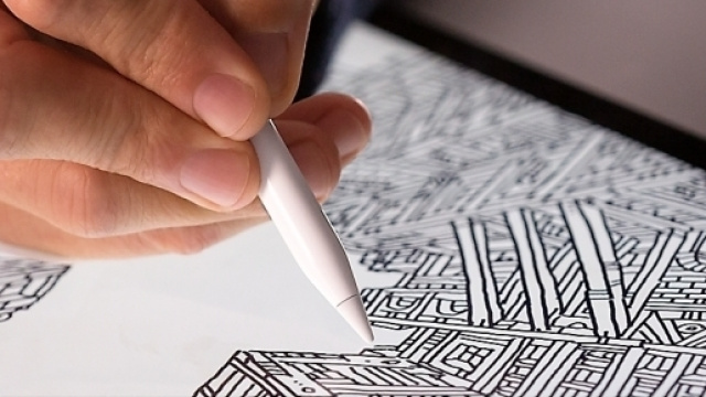 Apple iPhone 8, c'&egrave; la possibilit&agrave; che esordisca in accoppiata con un Apple Pencil?