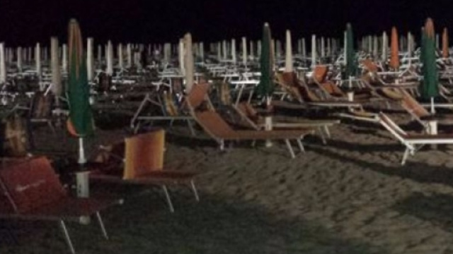 Giovane polacca violentata dal branco in spiaggia