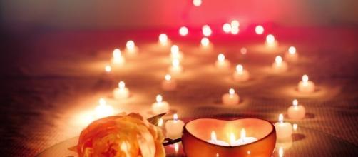 Candles, Indulge. Image via Pixabay.