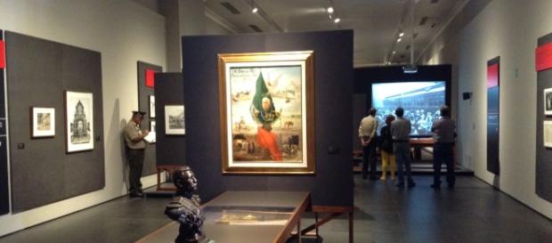 La Revolución Mexicana representada con películas, imágenes, pintura y documentos históricos. La Revolución Mexicana representada con películas, imágenes, pintura y documentos históricos.