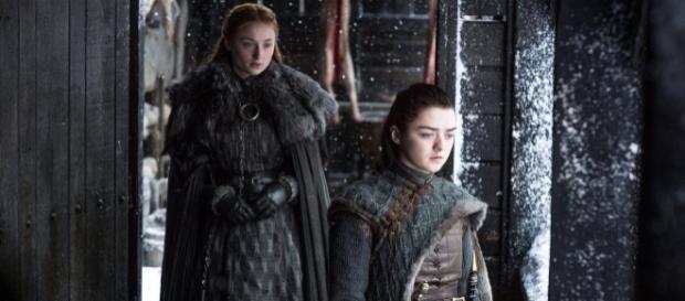 Sansa Stark and Arya Stark/Photo via Aumanack Diversão sem limite, Flickr Sansa Stark and Arya Stark/Photo via Aumanack Diversão sem limite, Flickr
