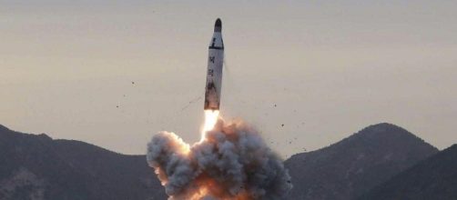L'ultimo test missilistico ordinato da Kim Jong-un ha violato lo spazio aereo giapponese