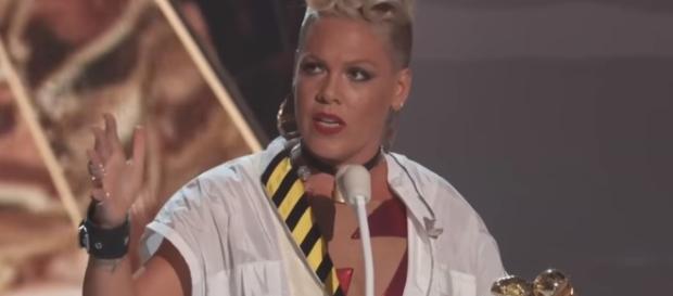Pink photographed during her acceptance speech this year at the MTV VMAs - YouTube/MTV Pink photographed during her acceptance speech this year at the MTV VMAs - YouTube/MTV