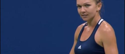 Simona Halep during 2016 US Open/ Photo: screenshot via YouTube