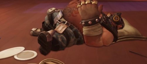Many 'Overwatch' fans are complaining about Roadhog's viability. (image source: YouTube/ Oliver Lutro)
