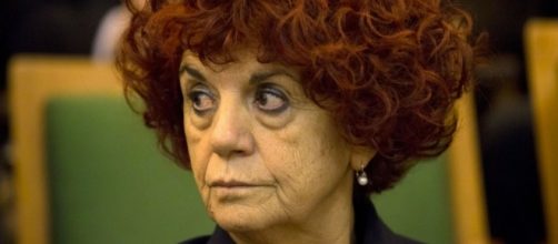 Scuola, attesa per la nota del Miur di Valeria Fedeli sull'anno di prova docenti neoassunti 2017/2018.