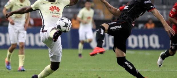 América cae 0-1 ante el Atlas en la cancha del Estadio Azteca América cae 0-1 ante el Atlas en la cancha del Estadio Azteca