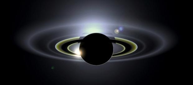 Chemical found on Saturn's moon Titan could make cell membranes / Photo via Kevin Gill, Flickr Chemical found on Saturn's moon Titan could make cell membranes / Photo via Kevin Gill, Flickr
