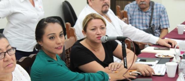 La junta fue presidida por la regidora Berenice Sosa Osorio. La junta fue presidida por la regidora Berenice Sosa Osorio.