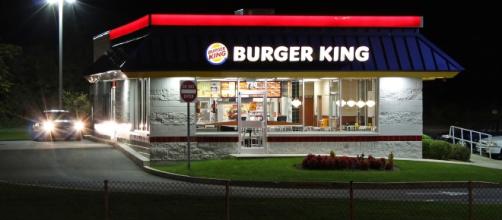 Burger King Restaurant by Anthony92931/Wikimedia Commons