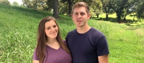 Joy and Austin announced pregnancy. Image by YouTube/TLC