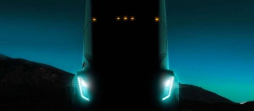 Sorpresa: Tesla produrrà anche un camion elettrico, Semi-Truck - Wired - wired.it