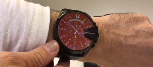 The On Full Guard is the first of Diesel's On smartwatch collection. (via DigitalTrends/Youtube)