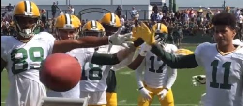 Watch: Green Bay Packers Distraction Drill- Photo: YouTube (CBS Sports)