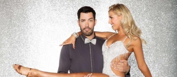 Drew Scott and Emma Slater 'DWTS' season 25 - Image via Disney ABC Press Drew Scott and Emma Slater 'DWTS' season 25 - Image via Disney ABC Press