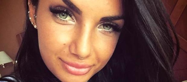 Elettra Lamborghini, storia lesbo al Grande Fratello Vip spagnolo - today.it Elettra Lamborghini, storia lesbo al Grande Fratello Vip spagnolo - today.it