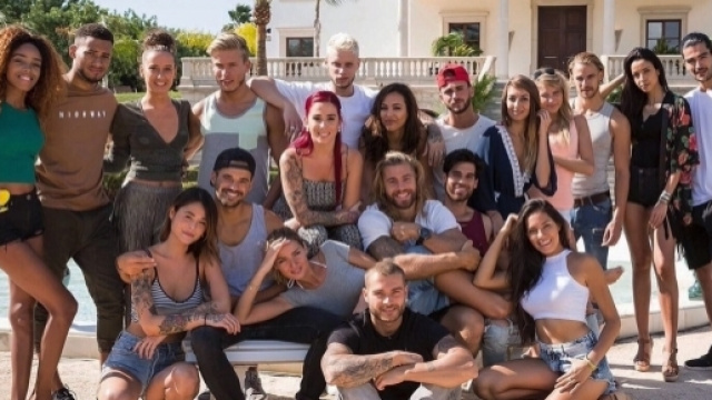 Trois candidats de 10 Couples Parfaits bientôt dans Les Princes et les Princesses de l'Amour !