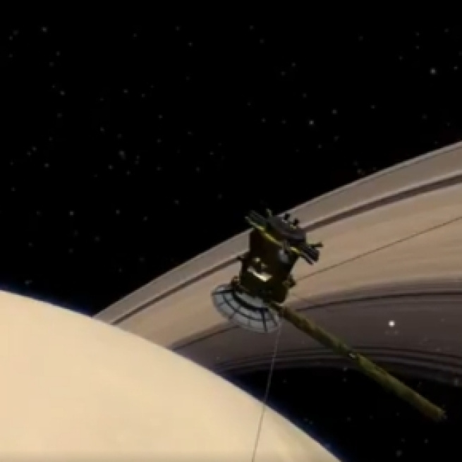 NASA Cassini spacecraft will perform scientific observations before it plunges to its death. Image Source: NASA/Jet Propulsion Laboratory