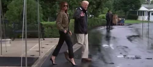 Melania Trump attacked by social media for wearing stilettos. Image[The Teregraph-YouTube]