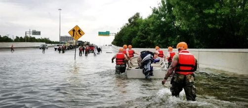 Texas National Guardsmen conducting rescue work during Hurricane Harvey/ photo via Department of Defense
