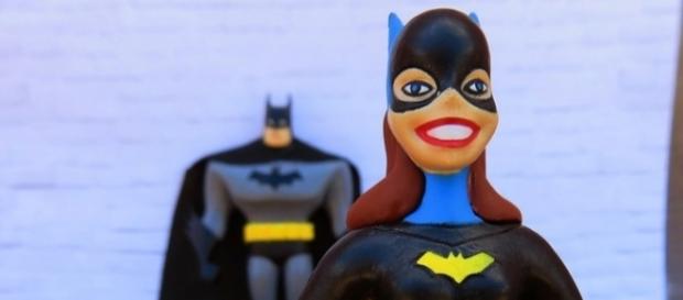 Batgirl / Photo via ErikaWittlieb, Pixabay Batgirl / Photo via ErikaWittlieb, Pixabay