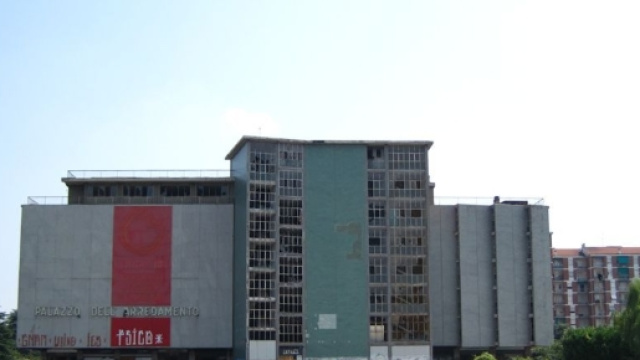 Palazzo dell'arredamento: proposta di acquisto - monzatoday.it