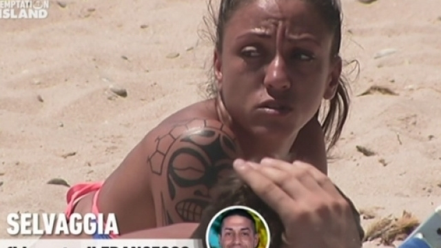 Selvaggia e Desirée: botta e risposta sui social