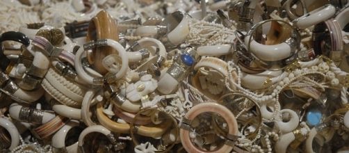 Confiscated ivory jewelry slated for destruction in the crush (credit – Wikimedia Commons)