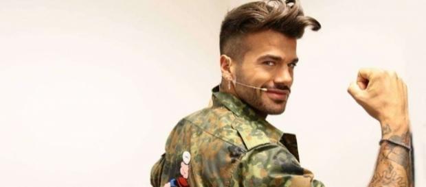 Claudio Sona, le foto del tronista gay di Uomini e Donne (Foto ... - pourfemme.it Claudio Sona, le foto del tronista gay di Uomini e Donne (Foto ... - pourfemme.it