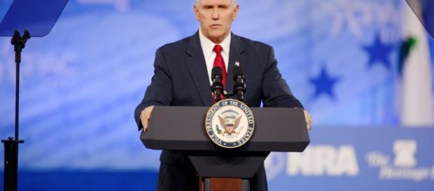 Vice President Mike Pence at CPAC 2017 | Michael Richard "Mi… | Flickr - flickr.com Vice President Mike Pence at CPAC 2017 | Michael Richard "Mi… | Flickr - flickr.com
