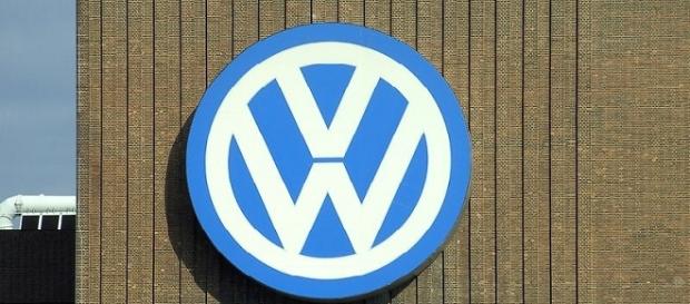 Volkswagen logo credits:wikimedia https://commons.wikimedia.org/wiki/File:VW_Logo_am_Heizkraftwerk_Wolfsburg_Nord.jpg Volkswagen logo credits:wikimedia https://commons.wikimedia.org/wiki/File:VW_Logo_am_Heizkraftwerk_Wolfsburg_Nord.jpg