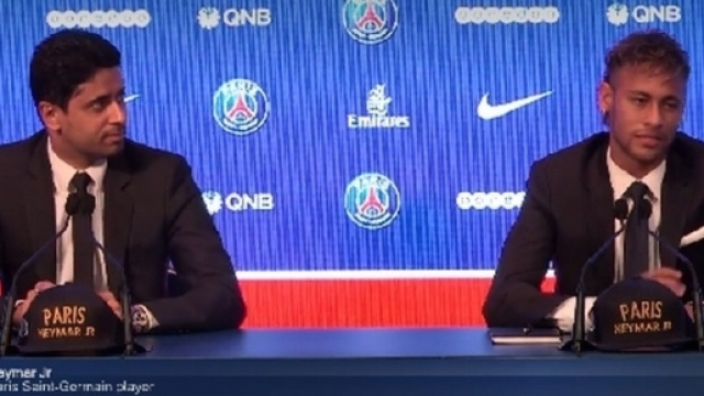 Neymar et Nasser Al-Khelaïfi en conférence de presse ce vendredi 4 août 2017