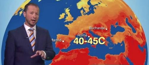 Southern Europe is experiencing a severe heat wave [Image: YouTube/Cute Girl]