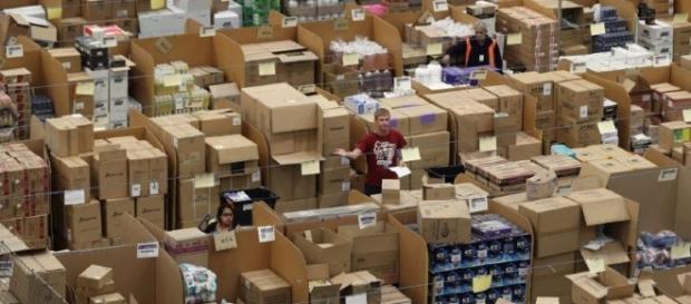 E-commerce domination continues (ecommerce/Twitter). E-commerce domination continues (ecommerce/Twitter).