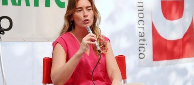 Maria Elena Boschi a una Festa dell'Unità Maria Elena Boschi a una Festa dell'Unità