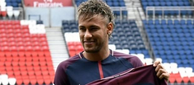 Neymar, privé de match contre Amiens (photo via leparisien.fr) Neymar, privé de match contre Amiens (photo via leparisien.fr)