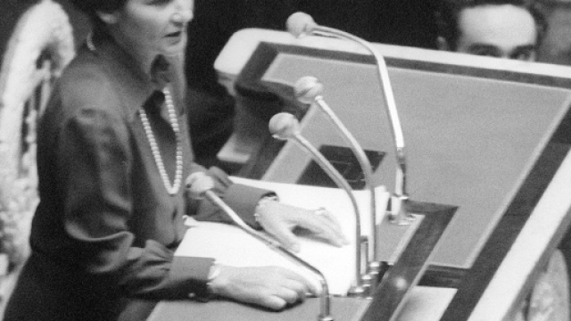 Mme Simone Veil, au cours des débats parlementaires sur la loi légalisant l'IVG