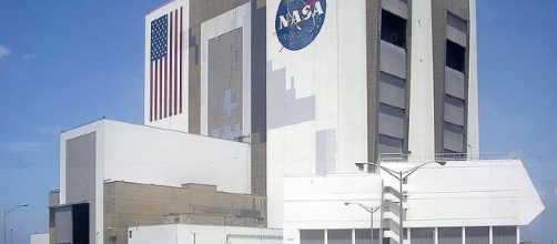 The NASA office image | MrMiscellanious | Wikimedia