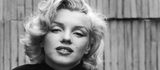 Hoy, 06 de agosto de 2017, se conmemoran 55 años de la desaparición física de la actriz Marilyn Monroe. Hoy, 06 de agosto de 2017, se conmemoran 55 años de la desaparición física de la actriz Marilyn Monroe.