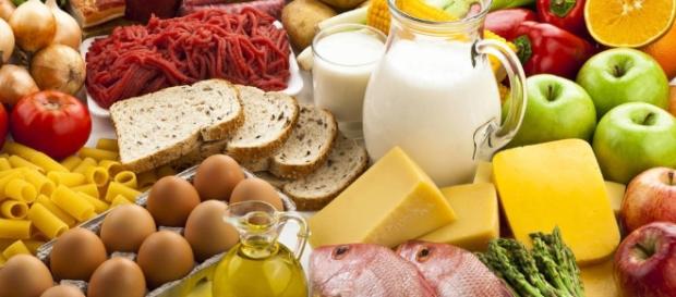 Una alimentación balanceada protege la salud. Una alimentación balanceada protege la salud.