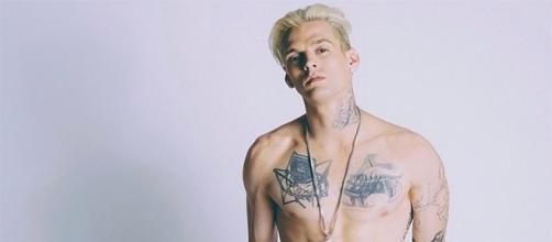 Aaron Carter has come out as bisexual through a note he published on Twitter. (Instagram/Aaron Carter)