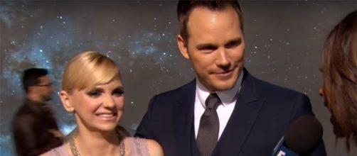 Chris Pratt and Anna Faris, who have been married for eight years and are parents to a five year old son, are separating. (YouTube/E! News)