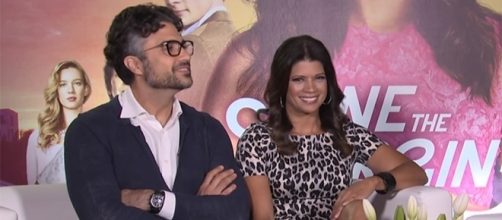 Rogelio and Xiomara are set to face the challenges of marriage when "Jane the Virgin" season 4 returns in October. (YouTube/Canal Claro)