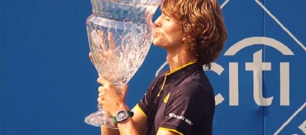 Alexander Zverev celebrating City Open title/ Photo: screenshot via ATPWorld Tour official channel on YouTube Alexander Zverev celebrating City Open title/ Photo: screenshot via ATPWorld Tour official channel on YouTube