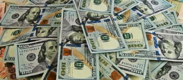 Inflation: the effects of printing too much money Inflation: the effects of printing too much money