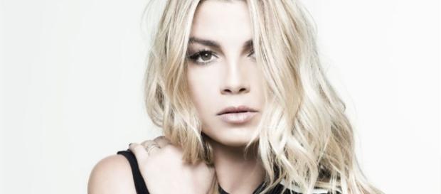 Lutto choc per Emma Marrone: ecco cos'è successo Lutto choc per Emma Marrone: ecco cos'è successo