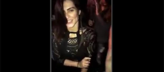 Mais uma vez, Cleo Pires causa polêmica na internet Mais uma vez, Cleo Pires causa polêmica na internet